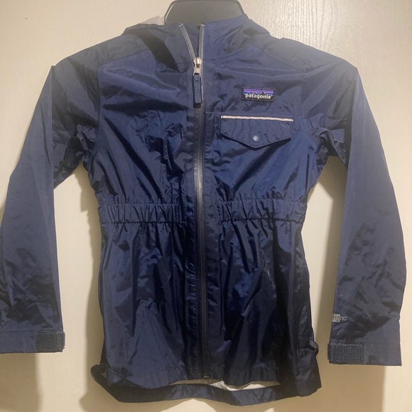 Patagonia Other - Patagonia Girls Navy rain Jacket